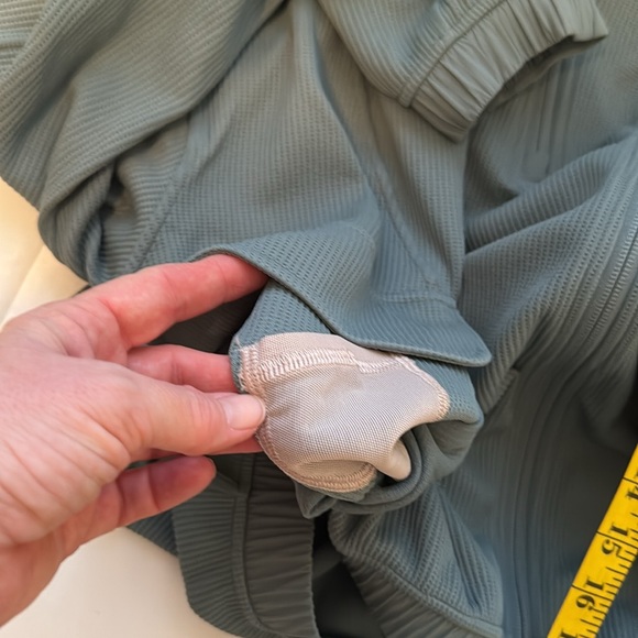 Lululemon Adaptable Fit Full-Zip Jacket, Size 12 - Picture 12 of 13